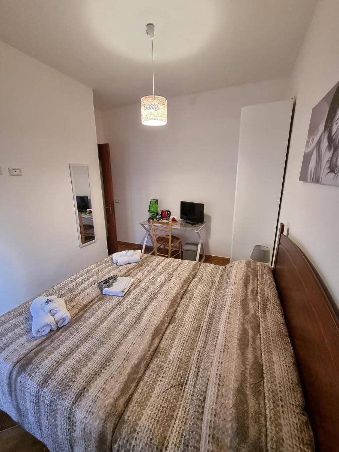 B&B Le Stanze Di Aurora Палермо Екстериор снимка