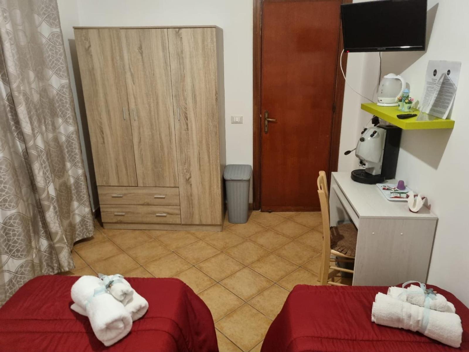 B&B Le Stanze Di Aurora Палермо Екстериор снимка
