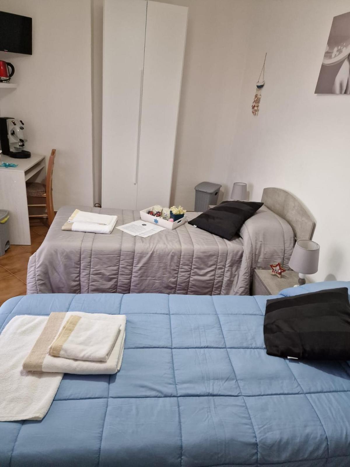 B&B Le Stanze Di Aurora Палермо Екстериор снимка