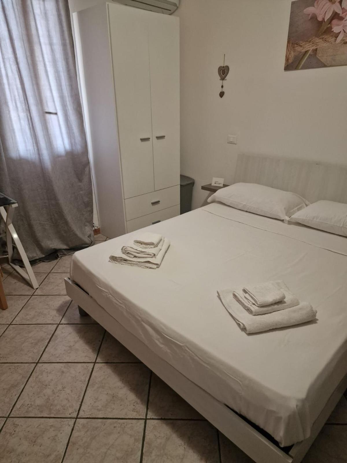 B&B Le Stanze Di Aurora Палермо Екстериор снимка